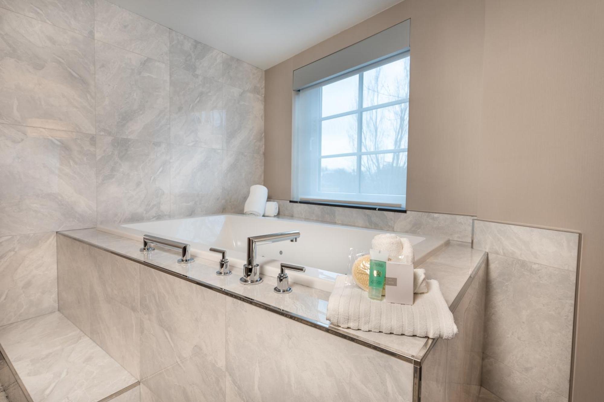 Silver Cloud Hotel - Seattle Broadway Экстерьер фото